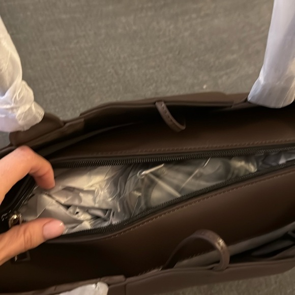 Verano Hill Karine Medium Tote Bag, Brown, NWOT - Picture 4 of 5